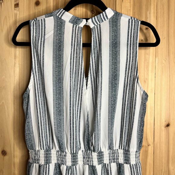 Monteau Los Angeles Women's Large Striped‎ Sleeveless V-Neck Jumpsuit Pockets - Picture 7 of 8